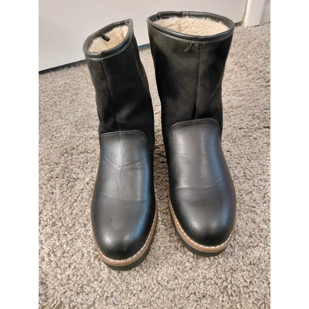 Nautica Women's Boots Size 7.5 Black Suede Leather Chukka - Picture 3 of 6